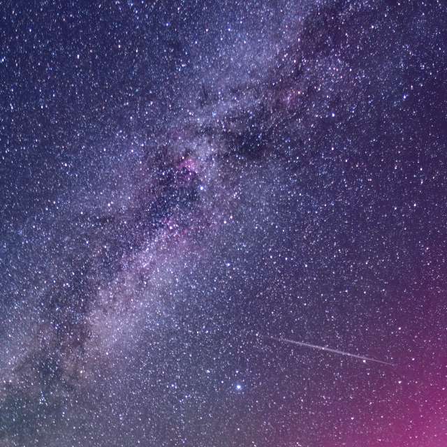 Weather forecasts with beautiful photos by Astronight