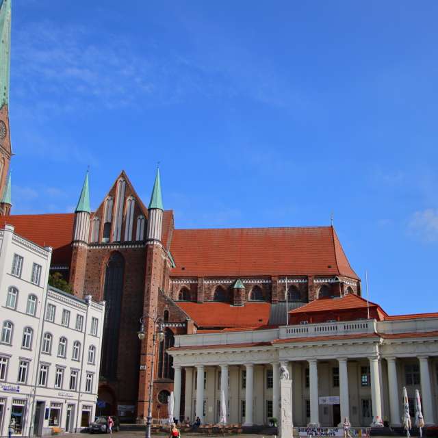 Fotos Fundo. Previsões do tempo com lindas fotos de elbetraffic em Schwerin