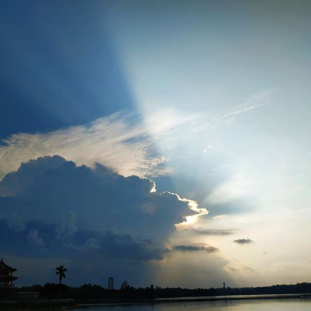 Weather Photos in World. Weather forecasts with beautiful photos by Tch