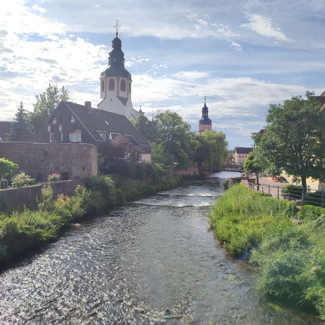 Path. Weather forecasts with beautiful photos by Tercis Photos in Ettlingen