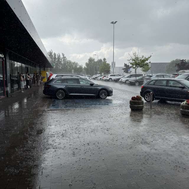 Rain. Weather forecasts with beautiful photos by Svet-Lana Photos in Rīga