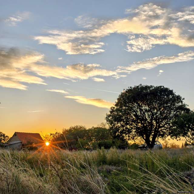 RoncevicRの美しい写真による天気予報
