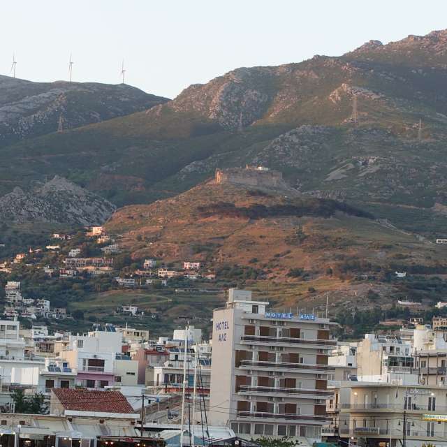 Photos Eau. Prévisions météo avec de superbes photos de lampol de Grèce-Centrale