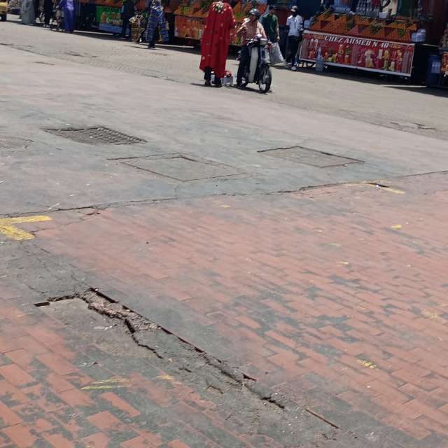 Weather forecasts with beautiful photos by StephenTyrrell