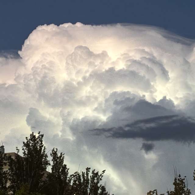 Прогнозы погоды с чудесными фотографиями, сделанными Kiko de Brugada