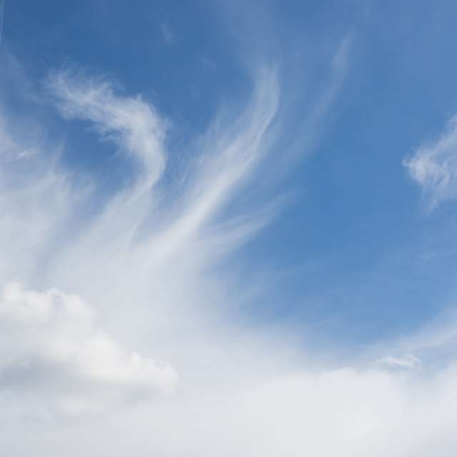 Weather forecasts with beautiful photos by Amiras