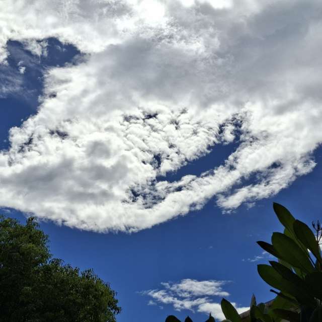 Hill. Weather forecasts with beautiful photos by Wen-ya Huang Photos in World