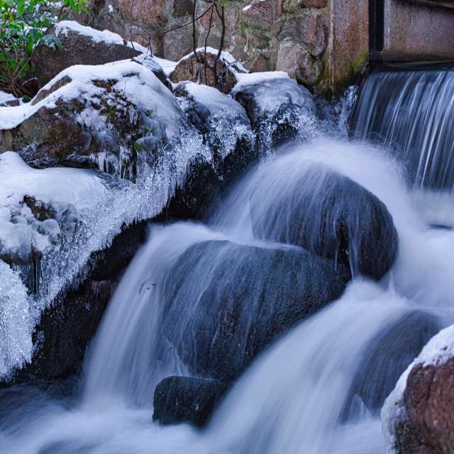 Weather forecasts with beautiful photos by martinm611