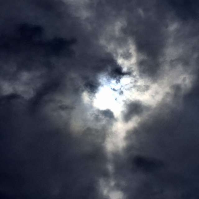 Star. Weather forecasts with beautiful photos by Wen-ya Huang Photos in Kaohsiung City