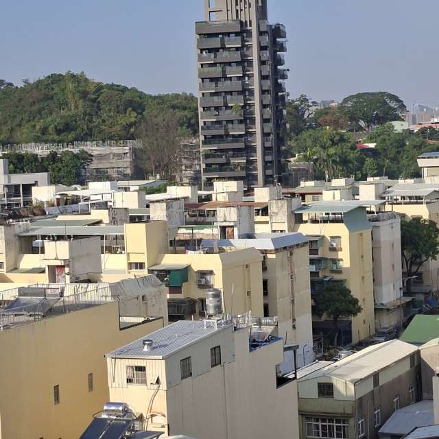 Lot. Weather forecasts with beautiful photos by Wen-ya Huang Photos in Kaohsiung City