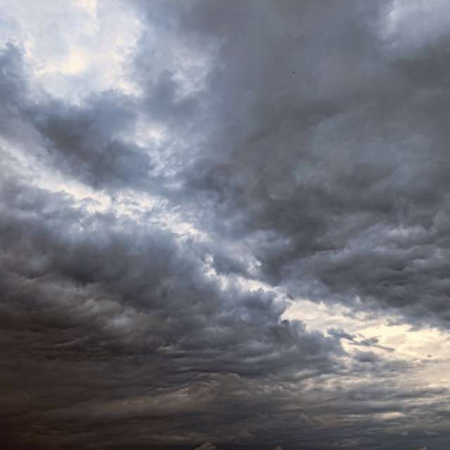 Fotografii cu Natură. Prognoze meteo cu poze minunate făcute de Juniper-du-bayou în Latour