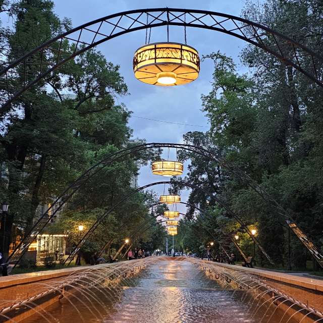 Fotos Visualizar. Previsões do tempo com lindas fotos de Chizh em Almaty