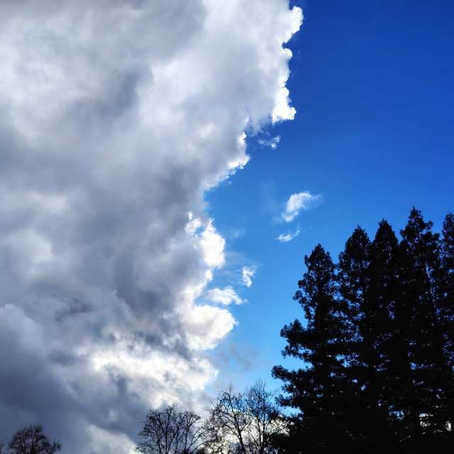 Прогнозы погоды с чудесными фотографиями, сделанными Ghostroku