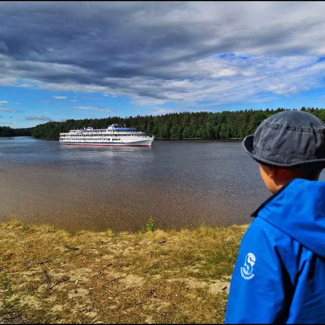 Weather forecasts with beautiful photos by Andrei Andrei