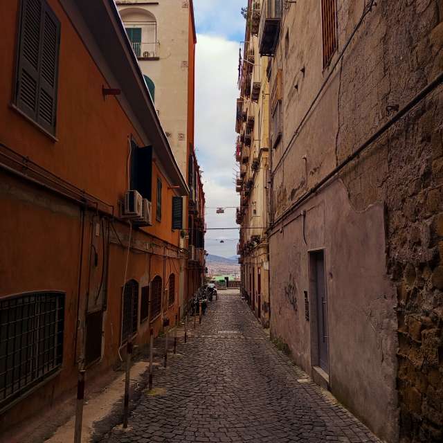 Weather forecasts with beautiful photos by Andbot_