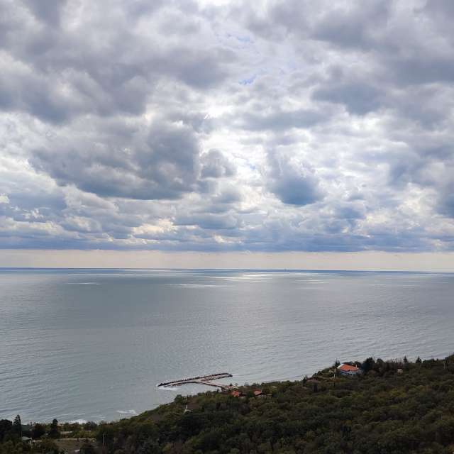 Weather forecasts with beautiful photos by lydito