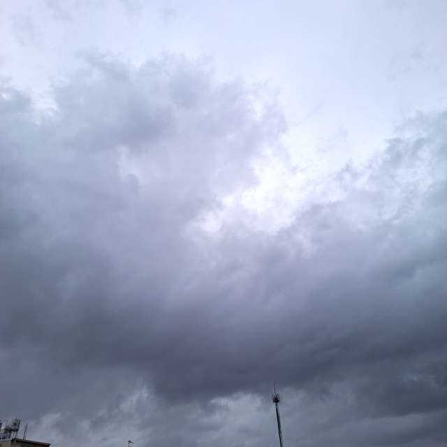 Fotos Ferrovia. Previsões do tempo com lindas fotos de Wen-ya Huang em Kaohsiung City