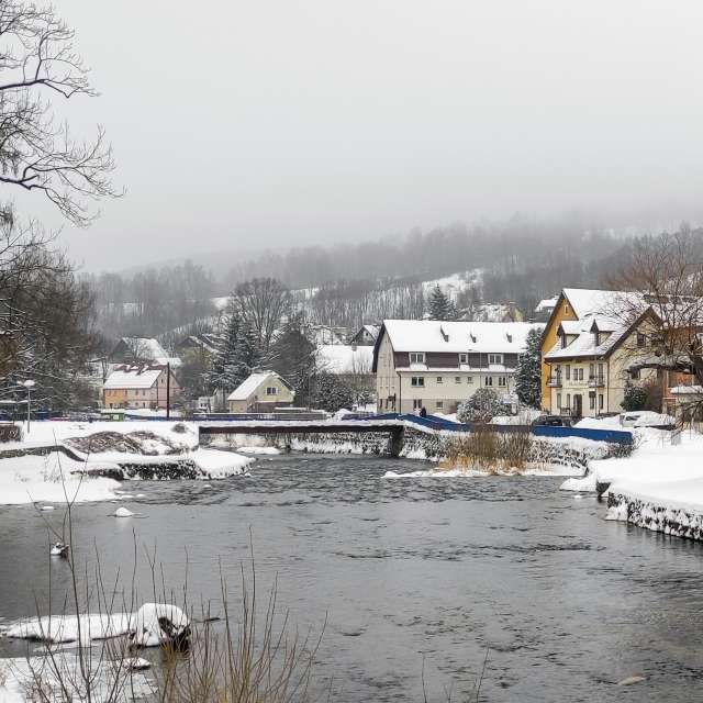 Gruppe. Wettervorhersagen mit schönen Fotos von Kripo Fotos Ladek Zdroj