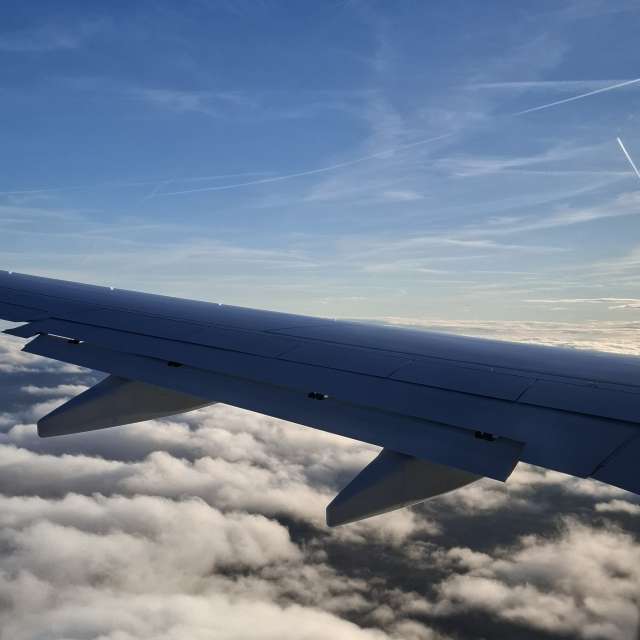 View. Weather forecasts with beautiful photos by Lolli Photos in World