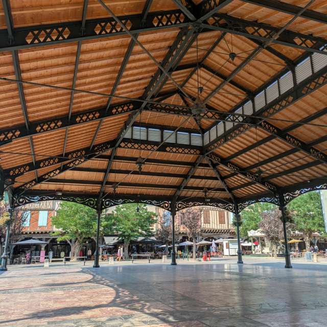 Morelenの美しい写真による天気予報