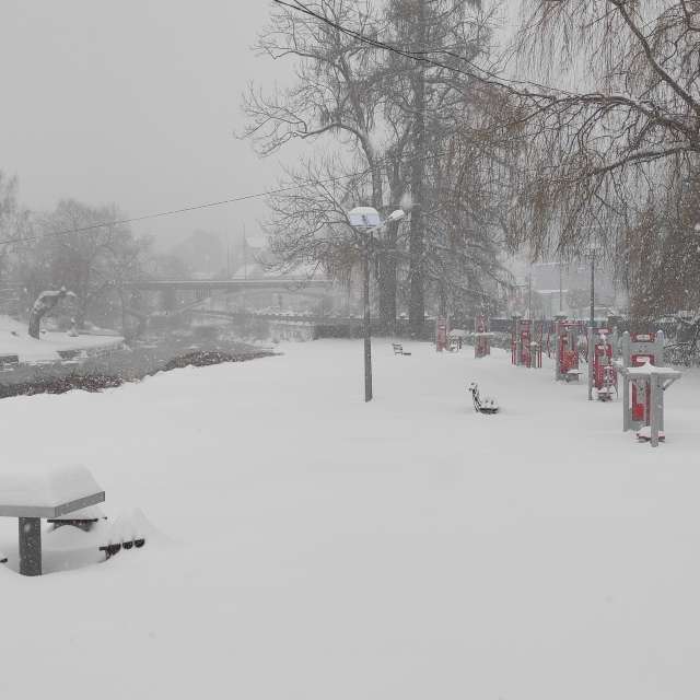 Gruppe. Wettervorhersagen mit schönen Fotos von Kripo Fotos Ladek Zdroj