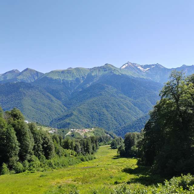 Photos Flanc de coteau. Prévisions météo avec de superbes photos de Albert_Smelovtsev de Roza Khutor