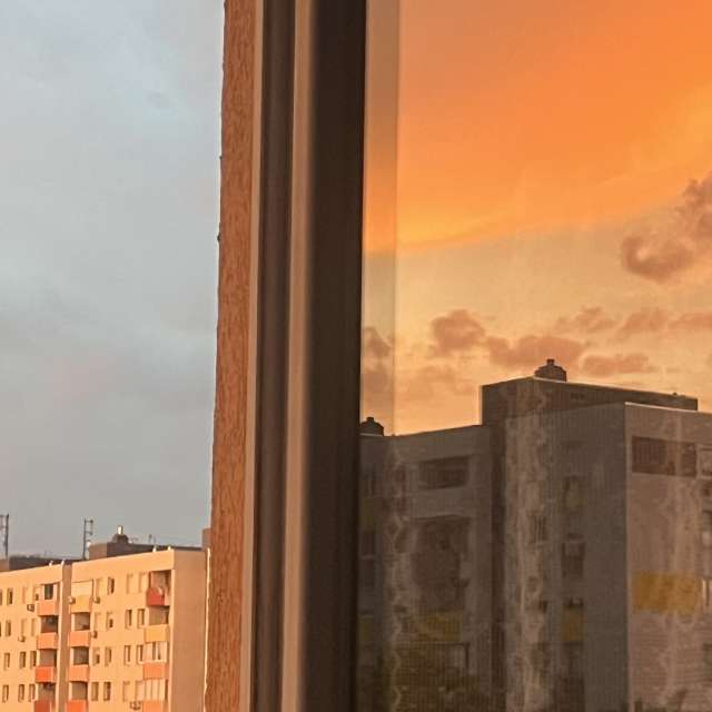 Weather forecasts with beautiful photos by Dorottya Jez