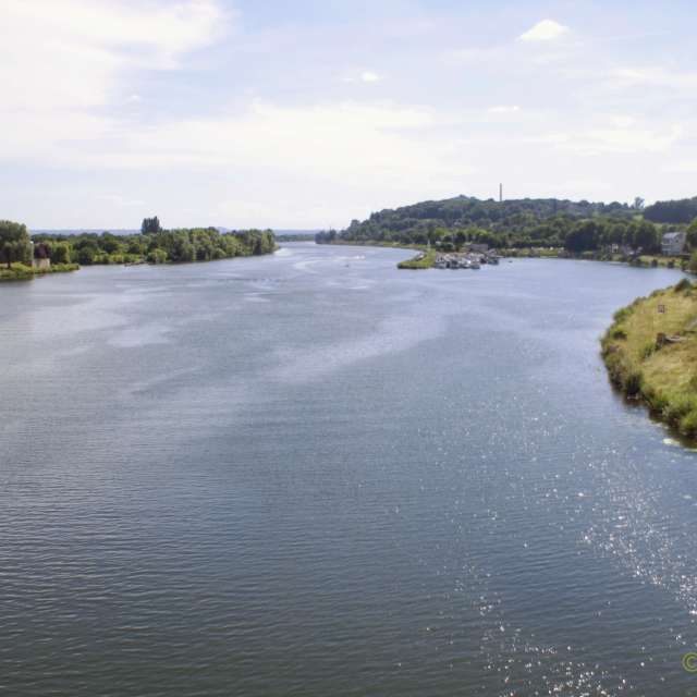 Weather forecasts with beautiful photos by Fon_Tunnissen