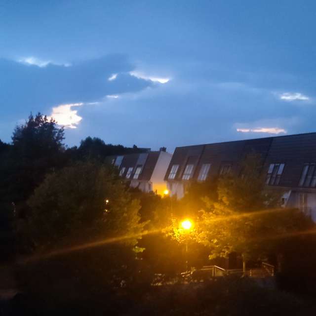 Truck. Weather forecasts with beautiful photos by Tercis Photos in Ettlingen