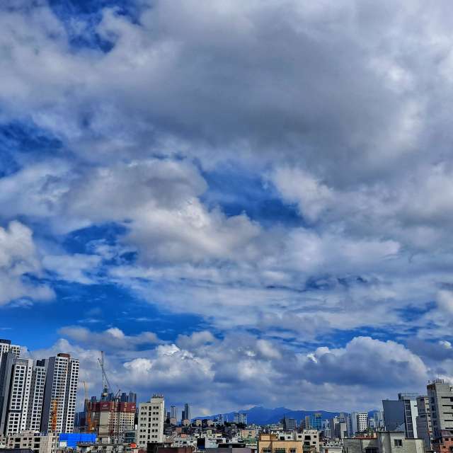 City. Weather forecasts with beautiful photos by JohnHaroldKim Photos in World