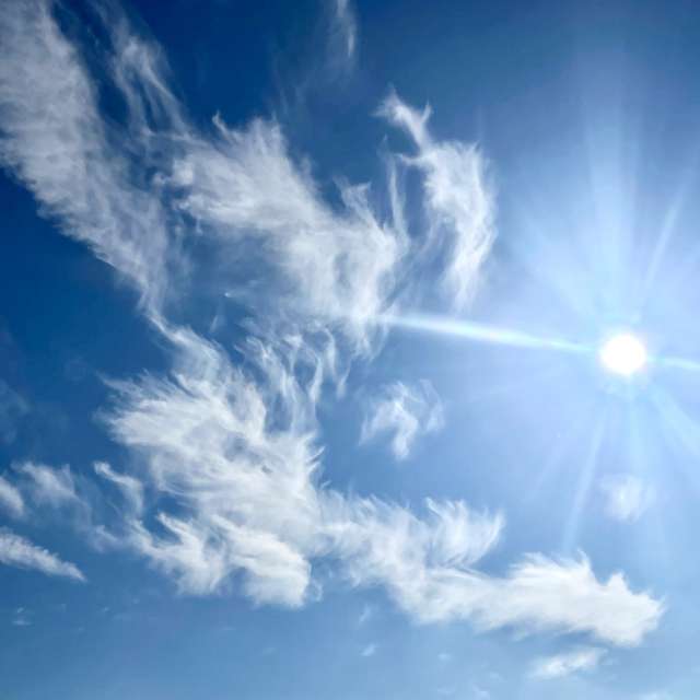 Wettervorhersagen mit schönen Fotos von Dmitry8