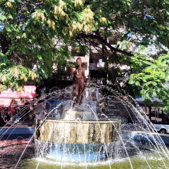 Standing. Weather forecasts with beautiful photos by alma_en_foto Photos in Santa Fe