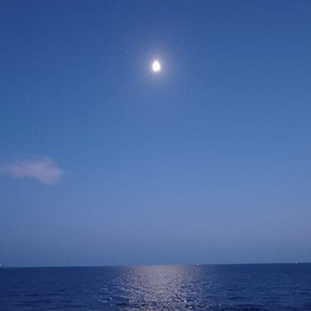 Weather forecasts with beautiful photos by Ermanno