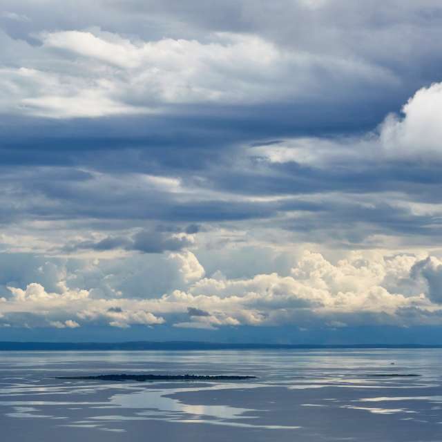 Weather forecasts with beautiful photos by jpfoto