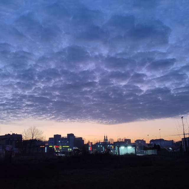 Fotos del Tren. Pronósticos del tiempo con hermosas fotos de Romek58 en Wieluń