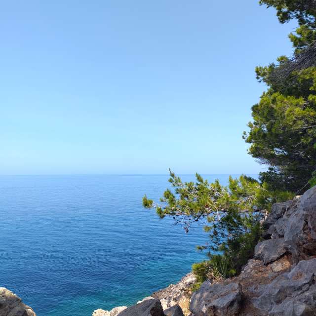 Rocky. Weather forecasts with beautiful photos by sabrinastei Photos in World