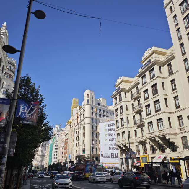 Weather forecasts with beautiful photos by Adri_fp