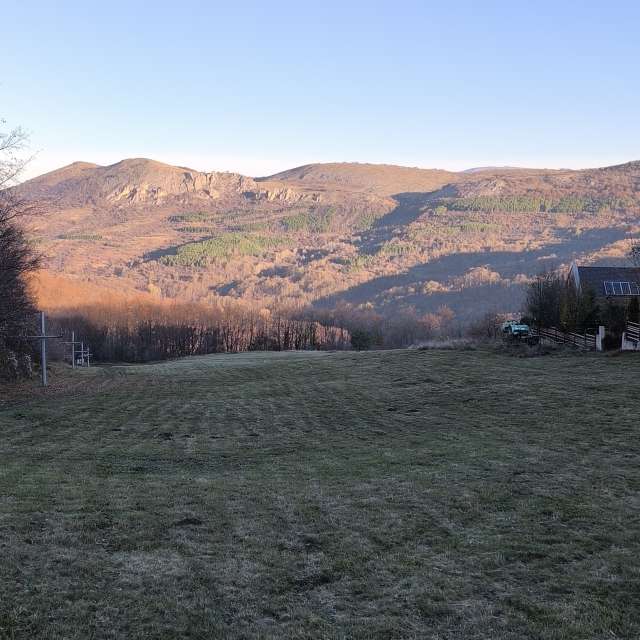 Pasture. Weather forecasts with beautiful photos by zcko Photos in World