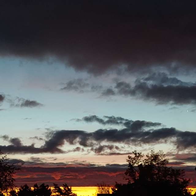 Jazzinevirgaの美しい写真による天気予報