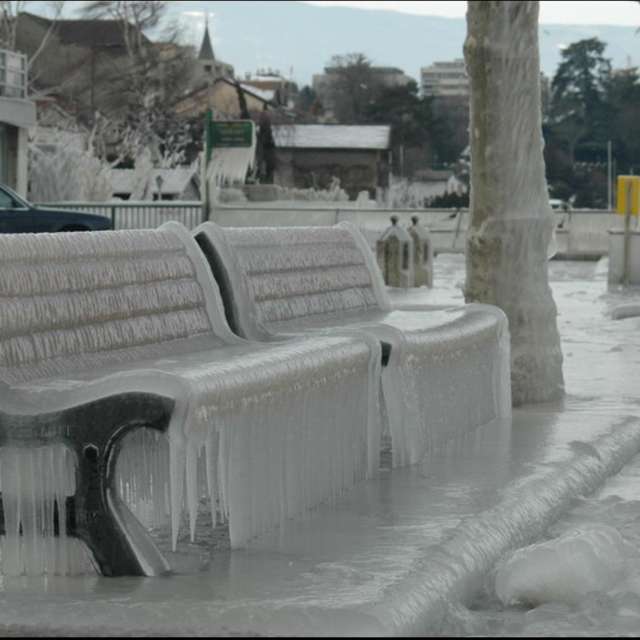 Weather forecasts with beautiful photos by marcelomdq
