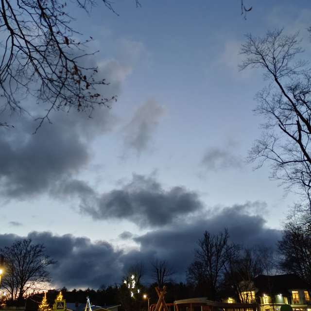 Fotos Nublado. Previsões do tempo com lindas fotos de Михаил Бондаренко em Pionerskiy