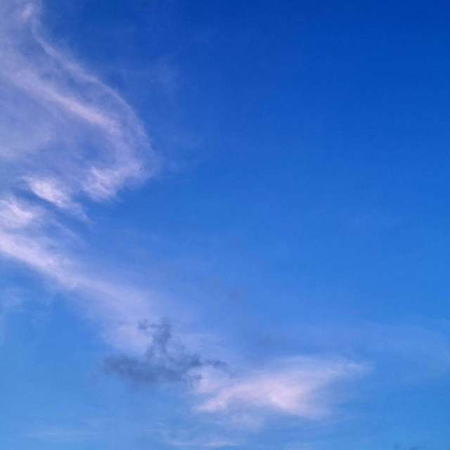 Weather Photos in . Weather forecasts with beautiful photos by Wen-ya Huang