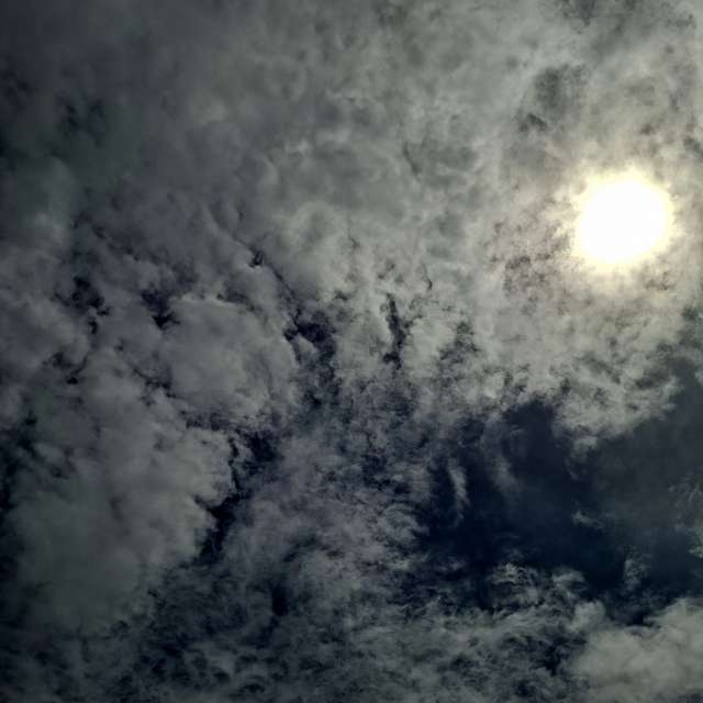 Star. Weather forecasts with beautiful photos by Wen-ya Huang Photos in Kaohsiung City