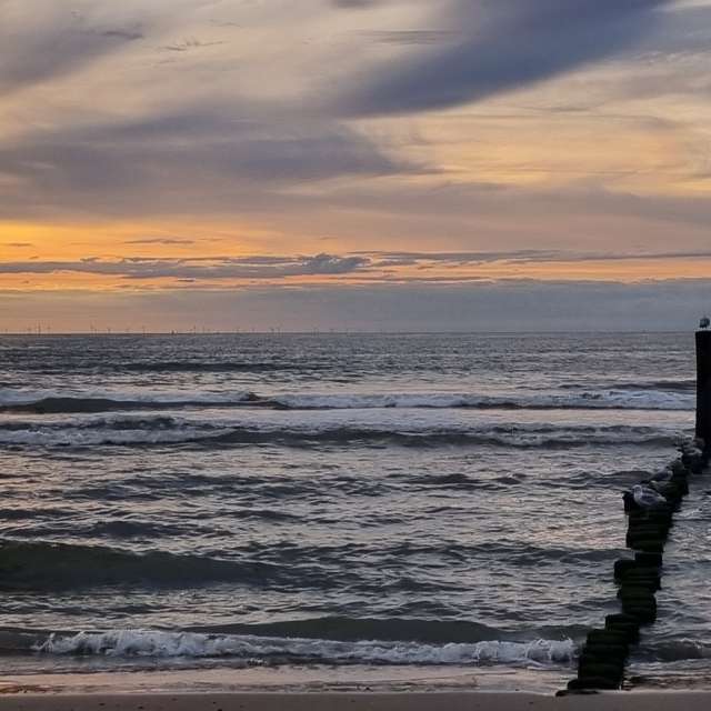 Weather forecasts with beautiful photos by DaB