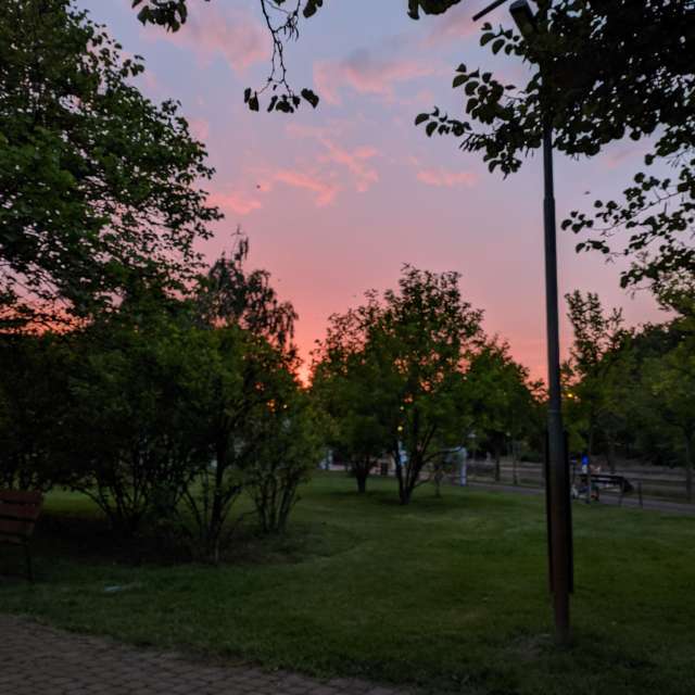Brick. Weather forecasts with beautiful photos by Lupsaman Photos in Timișoara