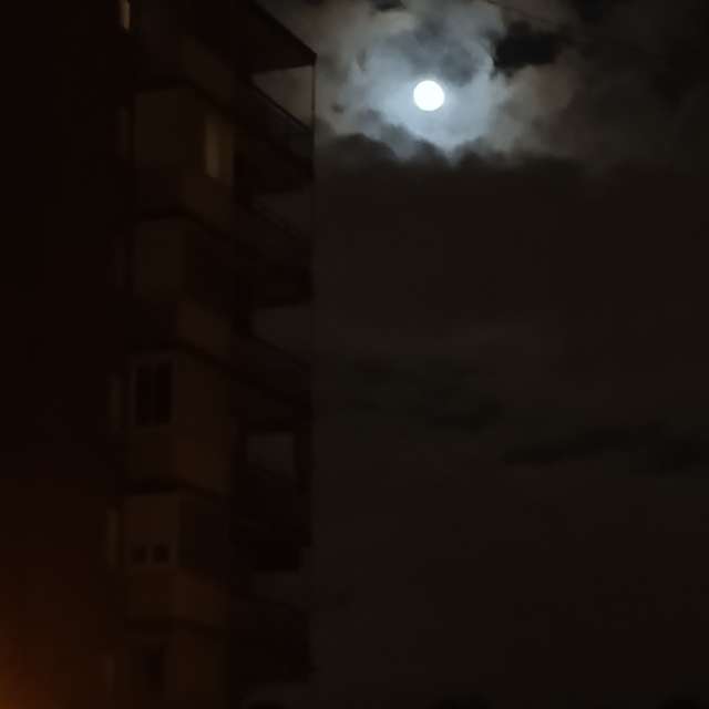 Weather forecasts with beautiful photos by Siulasem