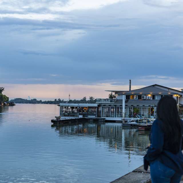 Novi Beograd的Weather. 天气预报，带niki81vd精美的照片照片