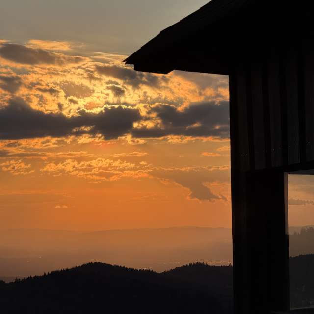 Weather forecasts with beautiful photos by DocHolliday987