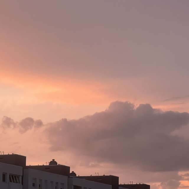 Weather forecasts with beautiful photos by Dorottya Jez