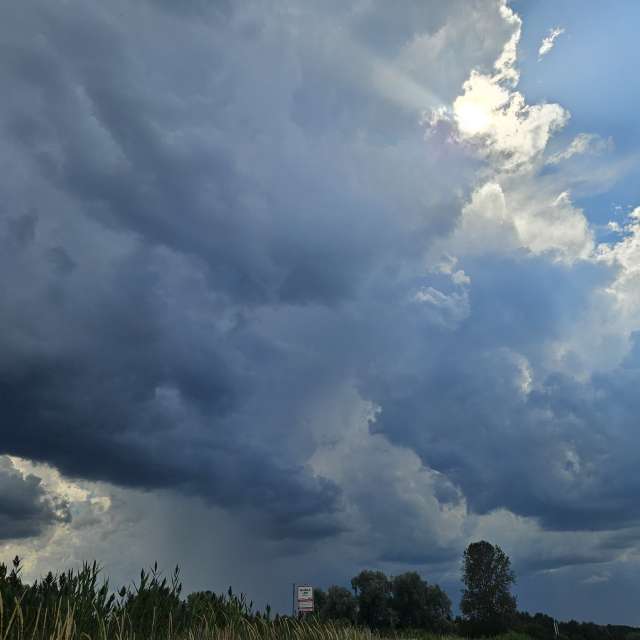 Prévisions météo avec de superbes photos de KatreKal
